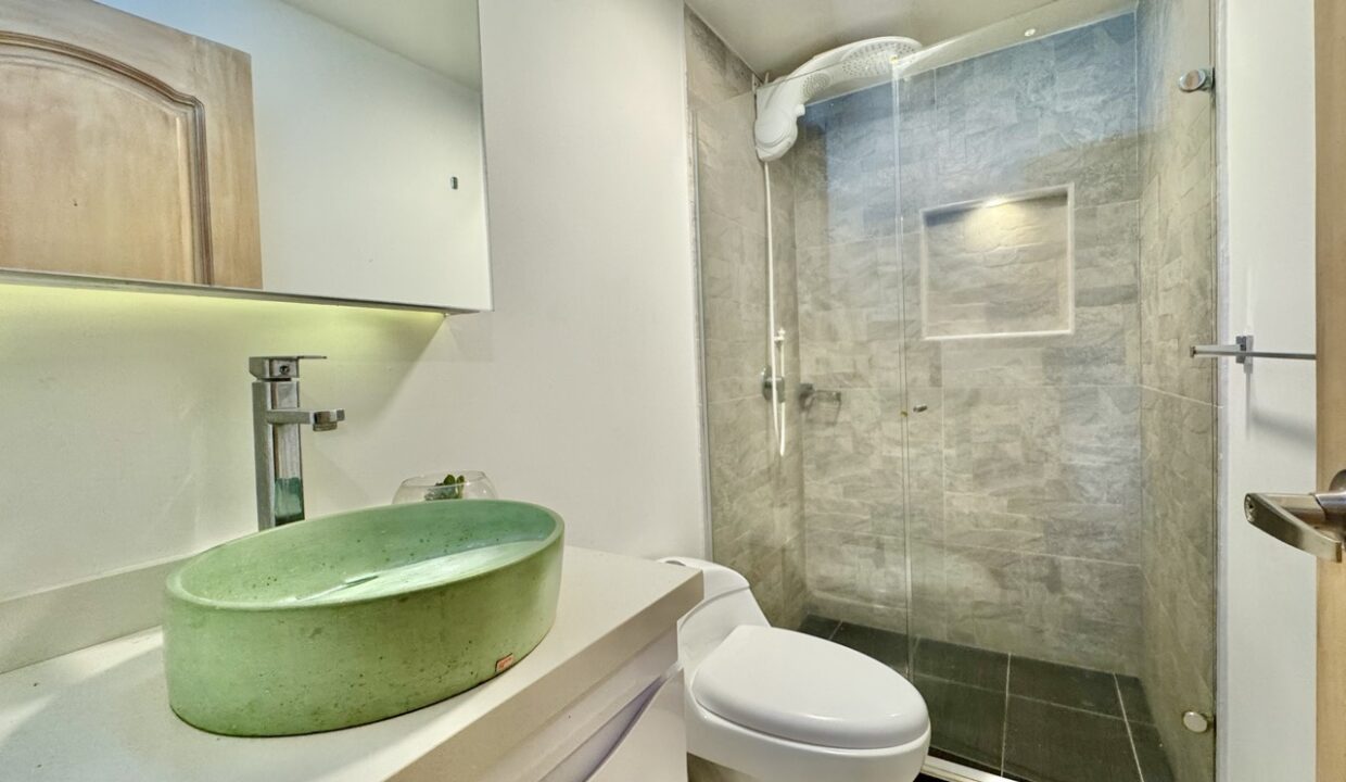 CASA EN VENTA BRISAS DEL LAGO RODADERO SANTA MARTA22