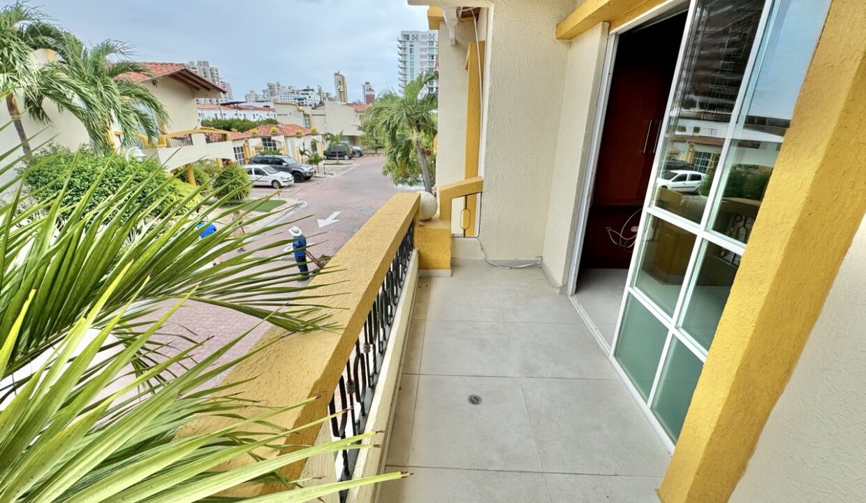 CASA EN VENTA BRISAS DEL LAGO RODADERO SANTA MARTA29