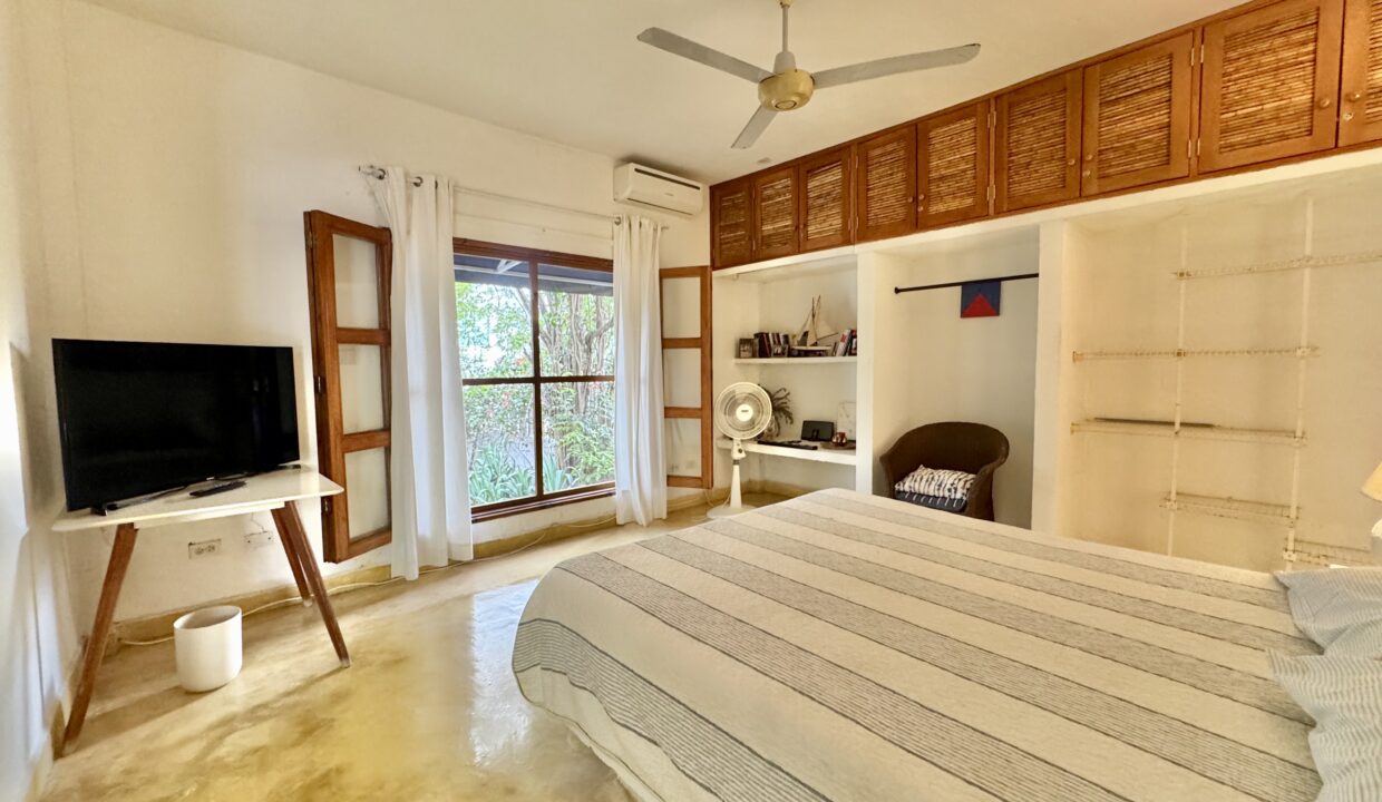 CASA EN VENTA EN VISTA HERMOSA SANTA MARTA36