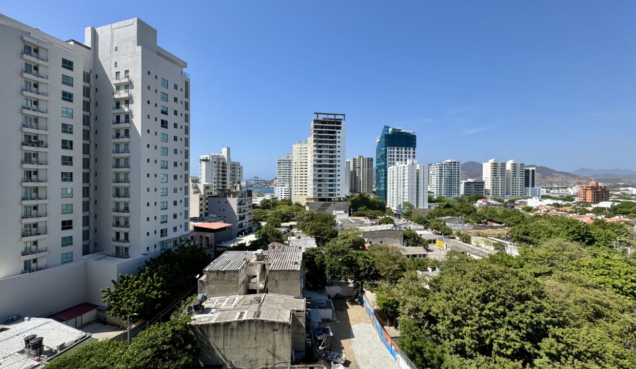 APARTAMENTO EN VENTA en santa marta almirante apartasuitesIMG_8158
