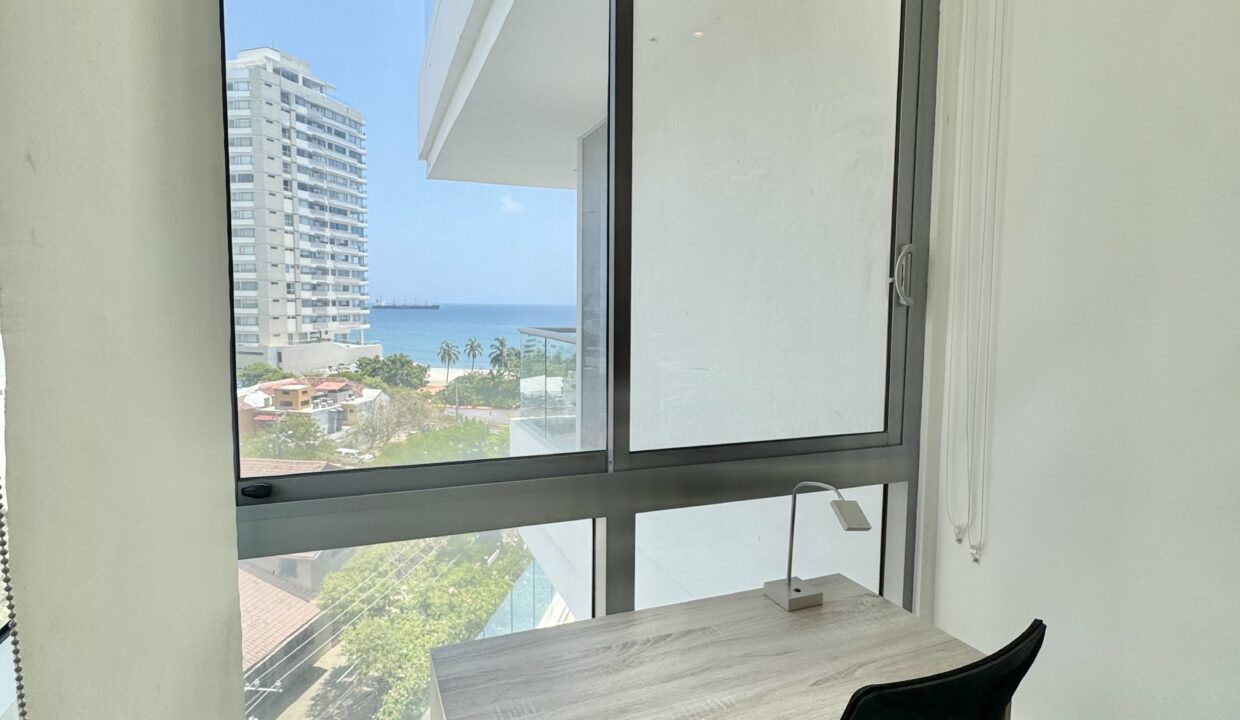 APARTAMETNO EN VENTA santa marta. grand marina apartasuites bellavistaIMG_8040